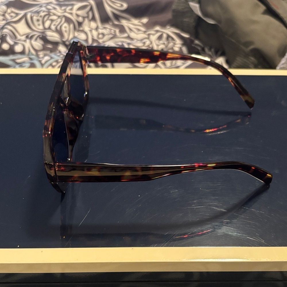 Tortoise Shell Sunglasses - Picture 2 of 4